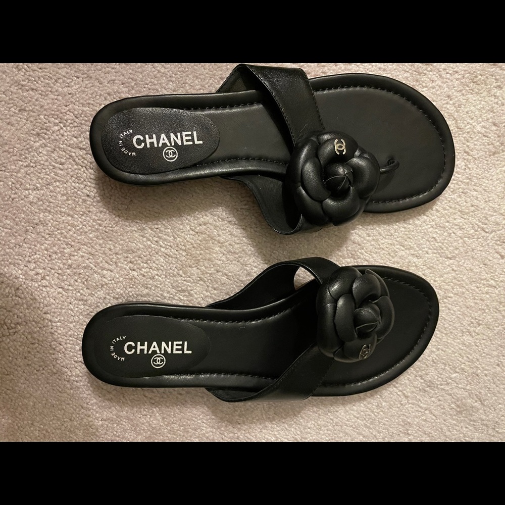 Chanel Size 9 Black Sandals never used!